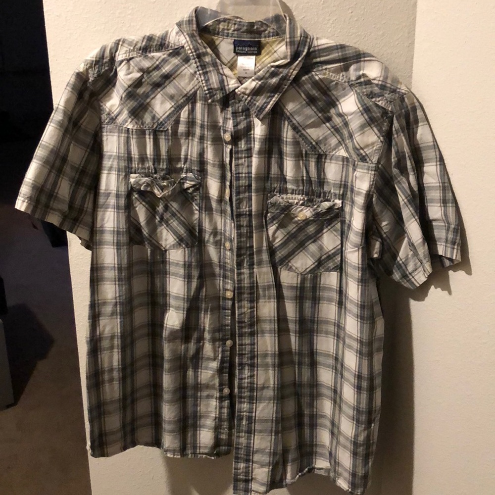 Patagonia cotton button down shorts sleeve
